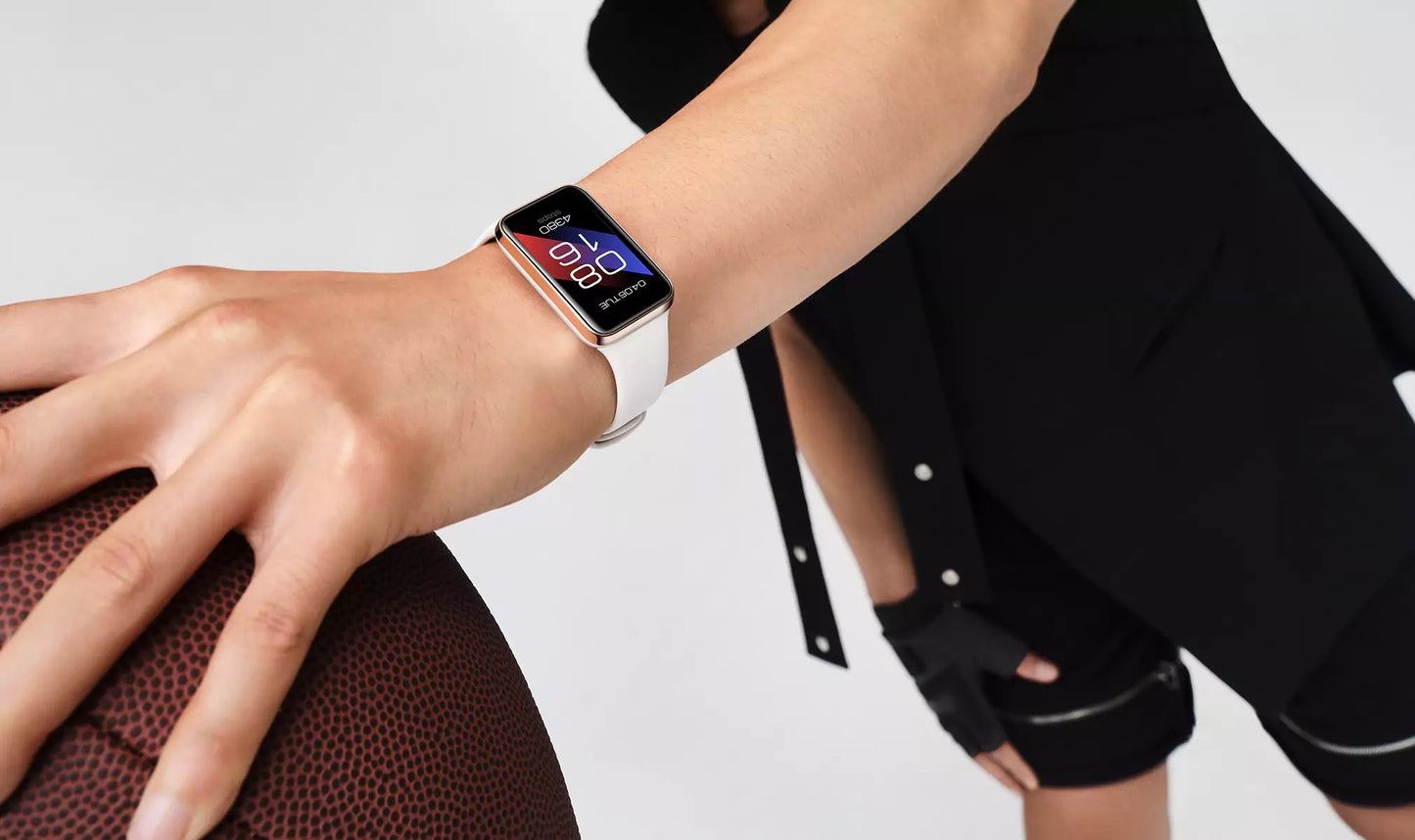 AMOELD Screen | Smart Band 7 Pro Smart Watch - ISPEKTRUM Smart Watch