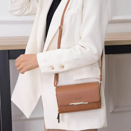 EvoLuxe Leather Shoulder Bag