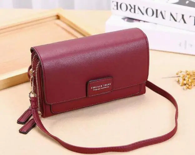 EvoLuxe Leather Shoulder Bag