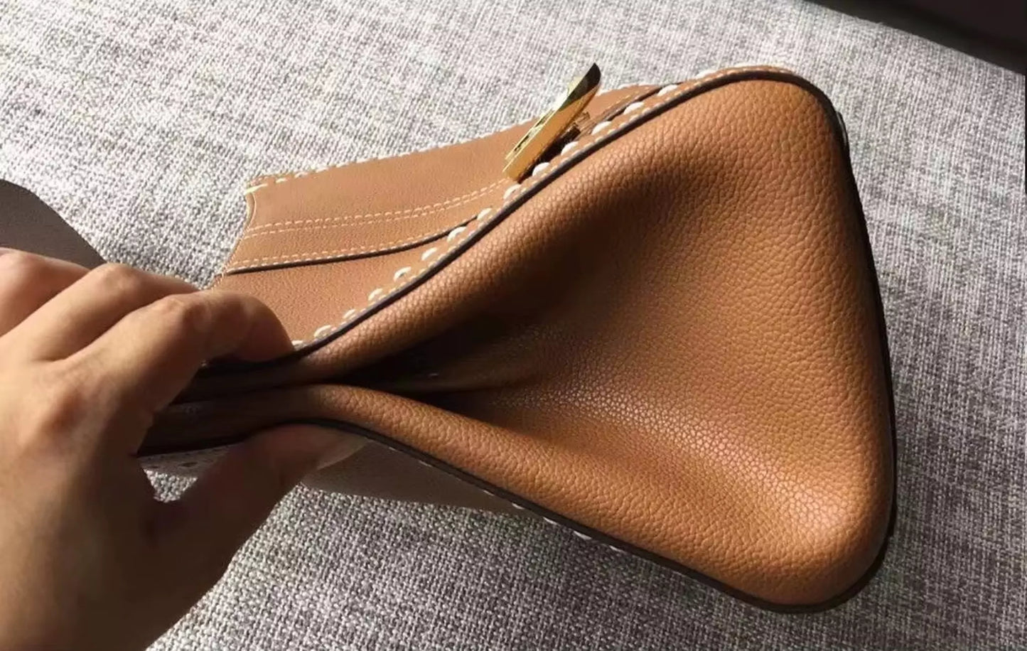 Velora Valente Leather Shoulder Bag for Women